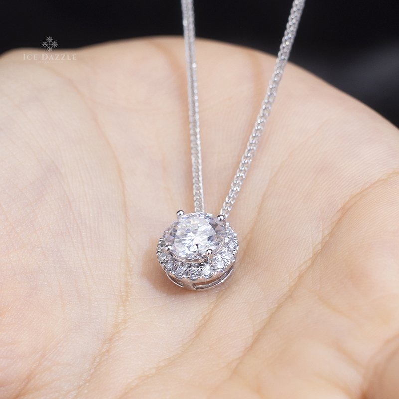 Lab Grown Diamond Pendant Necklace in 18K White Gold (1.25 Ct. Tw.) - Ice Dazzle - VVX™ Lab Diamond - Solitaire Pendant